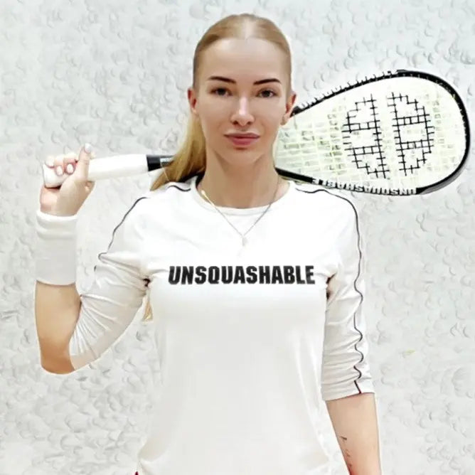 Anastasiia Kostiukova signs for #teamunsquashable